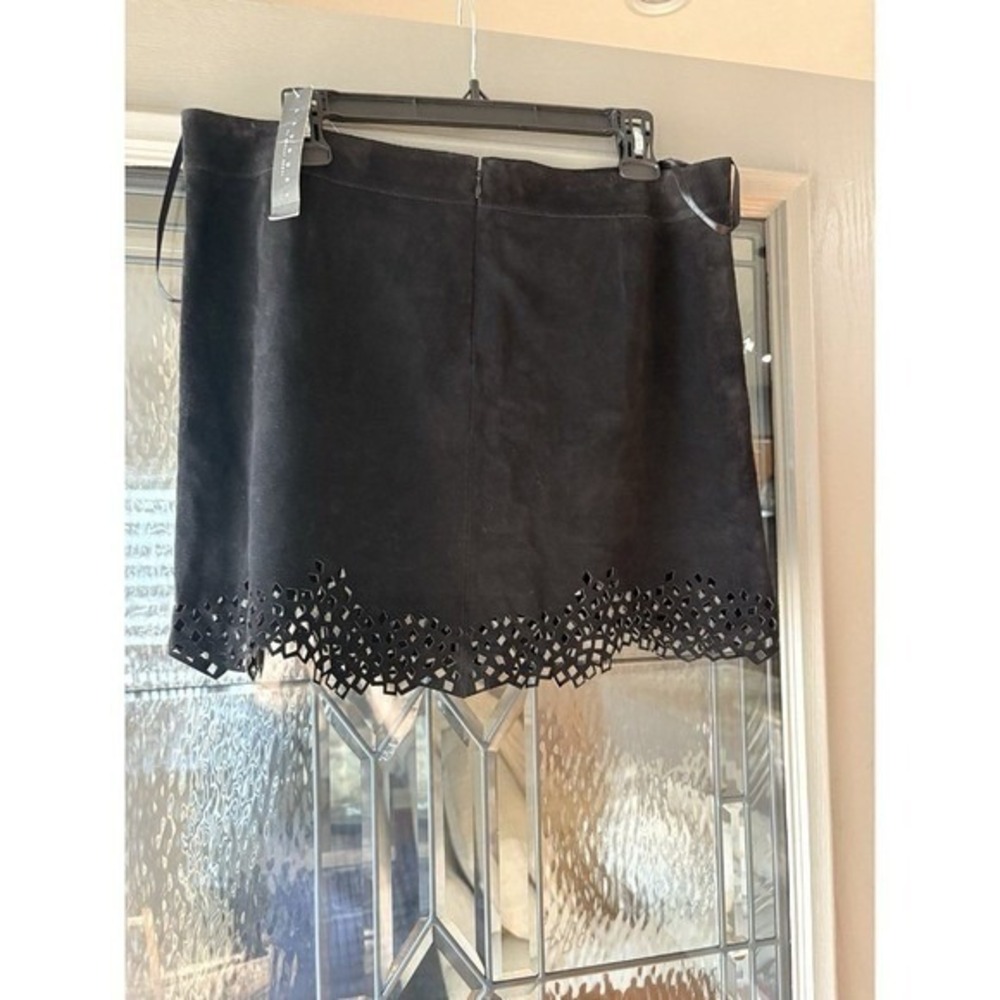 Laundry Shelli Segal NWT Suede Mini Skirt A-line Scalloped Cutout Black Sz 10 - Picture 5 of 11